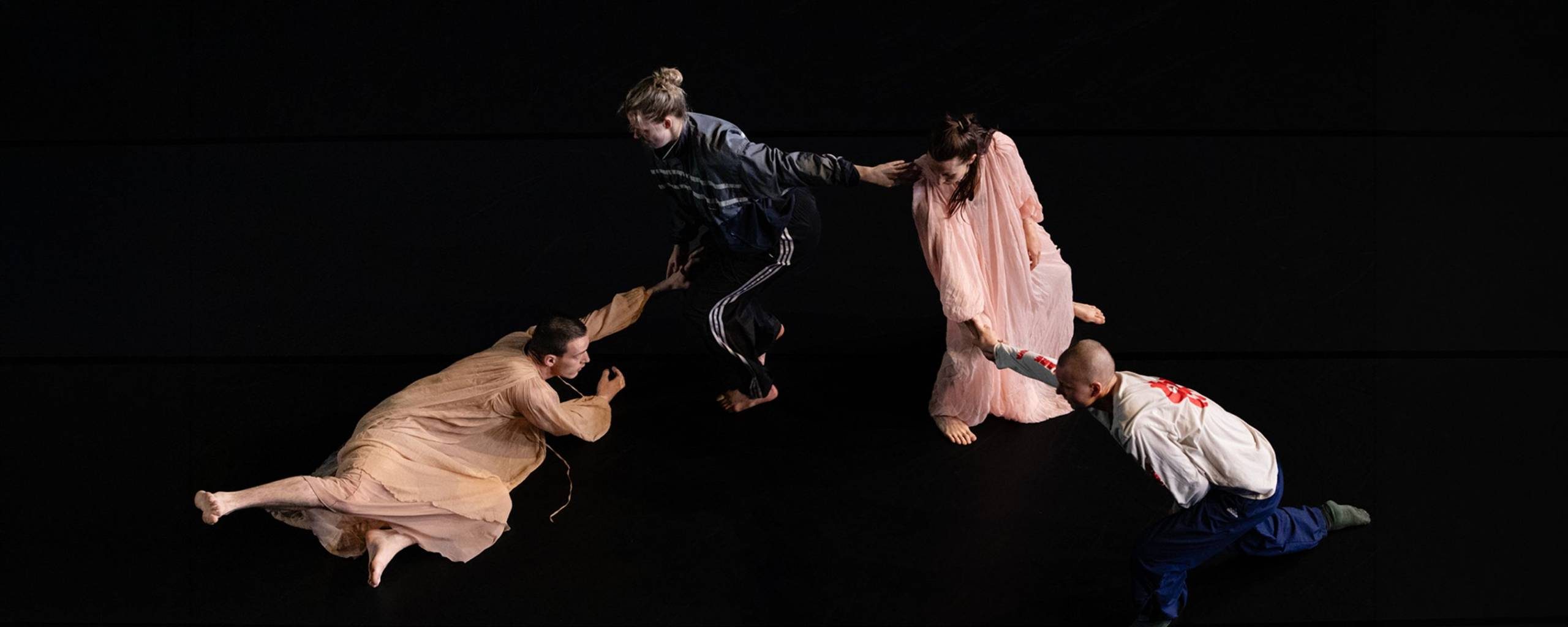 Emanuel Gat Dance - FIVE DAYS IN THE SUN - Sadler's Wells Theatre
